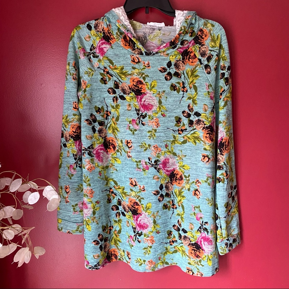 Million bullpup floral hoodie